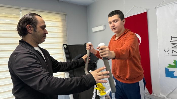 Otizm Spor ve Yaşam Evi ile 14 yaşındaki Onur’un hayatı değişti